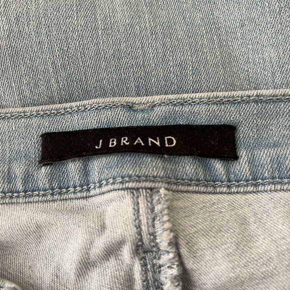J Brand Cropped Jeans in Light Denim - Picture 12 of 12